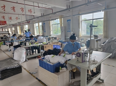 縫紉機“噠噠”奏響勞動光榮主旋律——湖南拓福家紡以技術(shù)服務(wù)鍛造新時代產(chǎn)業(yè)工人